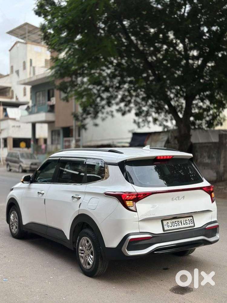Kia Carens G1.5 6mt Gravity, 2023, Petrol