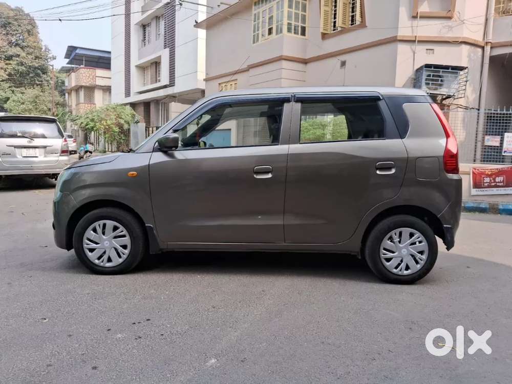 Maruti Suzuki Wagon R Vxi 1.0, 2022, Petrol