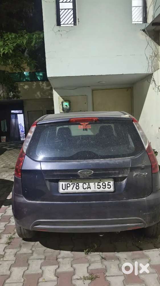 डीशन में है।
इकराई गई है।