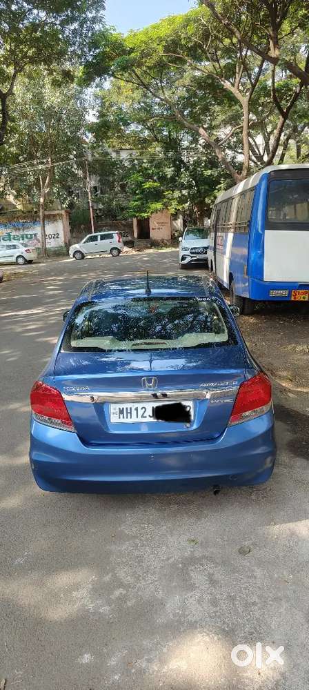 Honda Amazes I-vtec Family Use Car