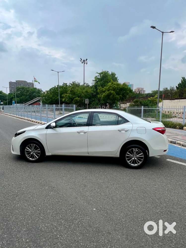 Toyota Corolla Altis 1.8 Vl Cvt, 2016, Petrol