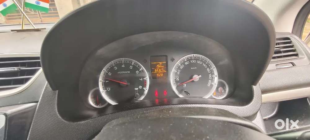 Maruti Suzuki Swift 2016 Petrol 66327 Km Driven
