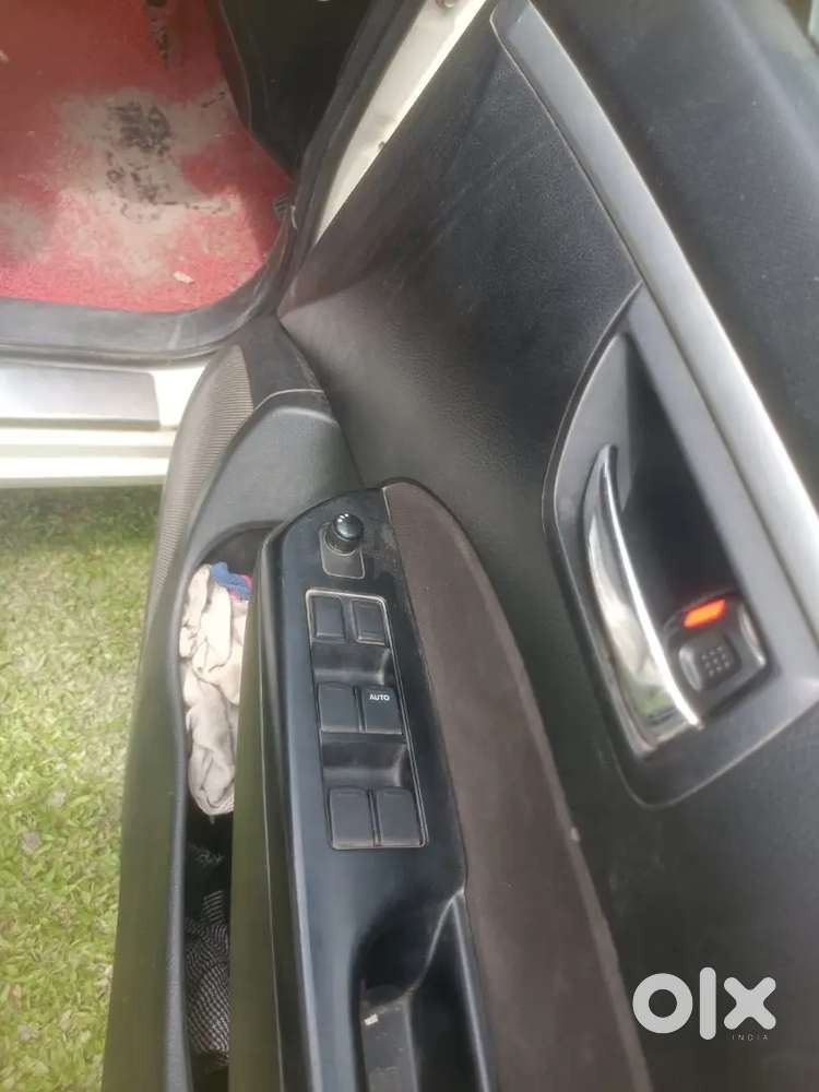 Swift Zdi Diesel Car 2012