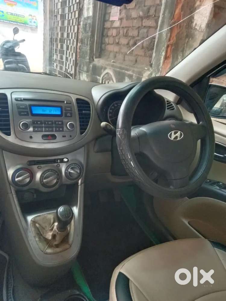 Hyundai I10 2012 Petrol 94000 Km Driven