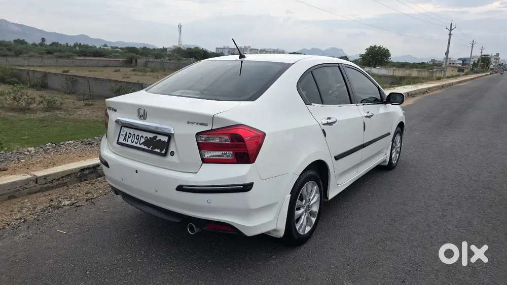Honda City Petrol 2013 Variant