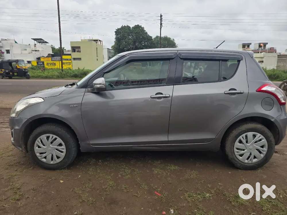 Maruti Suzuki Swift 2015 Diesel 95000 Km Driven
