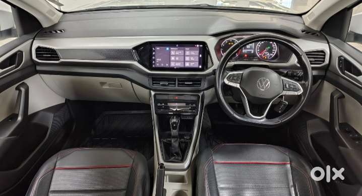 Volkswagen Taigun 1.0 Tsi Highline At, 2022, Petrol