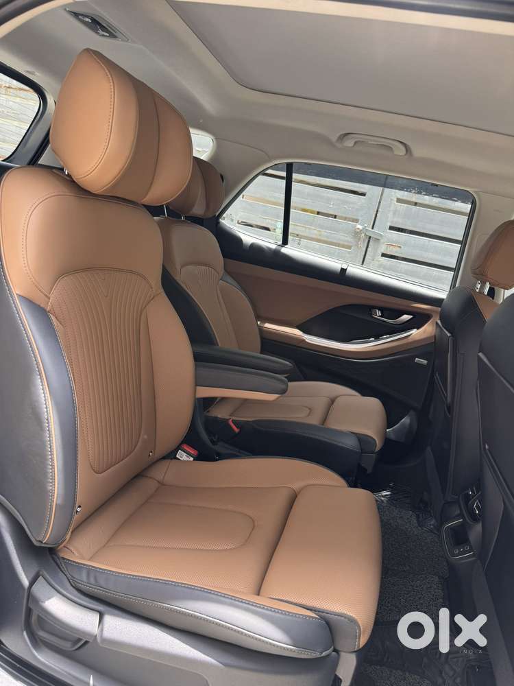 Hyundai Alcazar Signature (o) 6 Str 1.5 Petrol Dct, 2024, Petrol