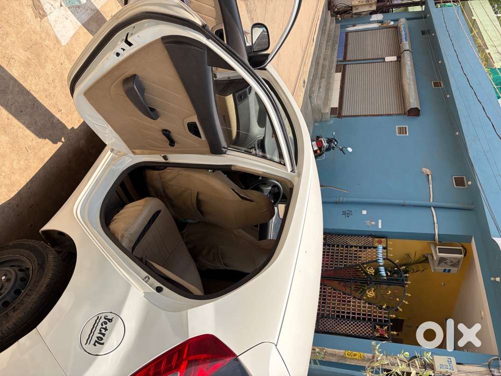 Hyundai Eon 2012 Petrol Well Maintained