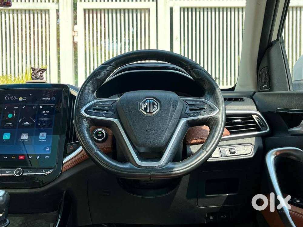 Mg Hector Plus 1.5 Hybrid Sharp Turbo 6 Str, 2022, Petrol