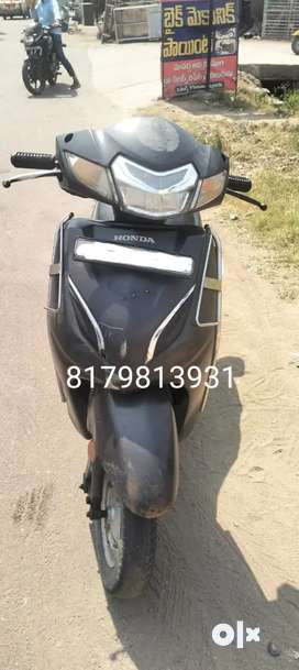 Second hand scooty online on olx