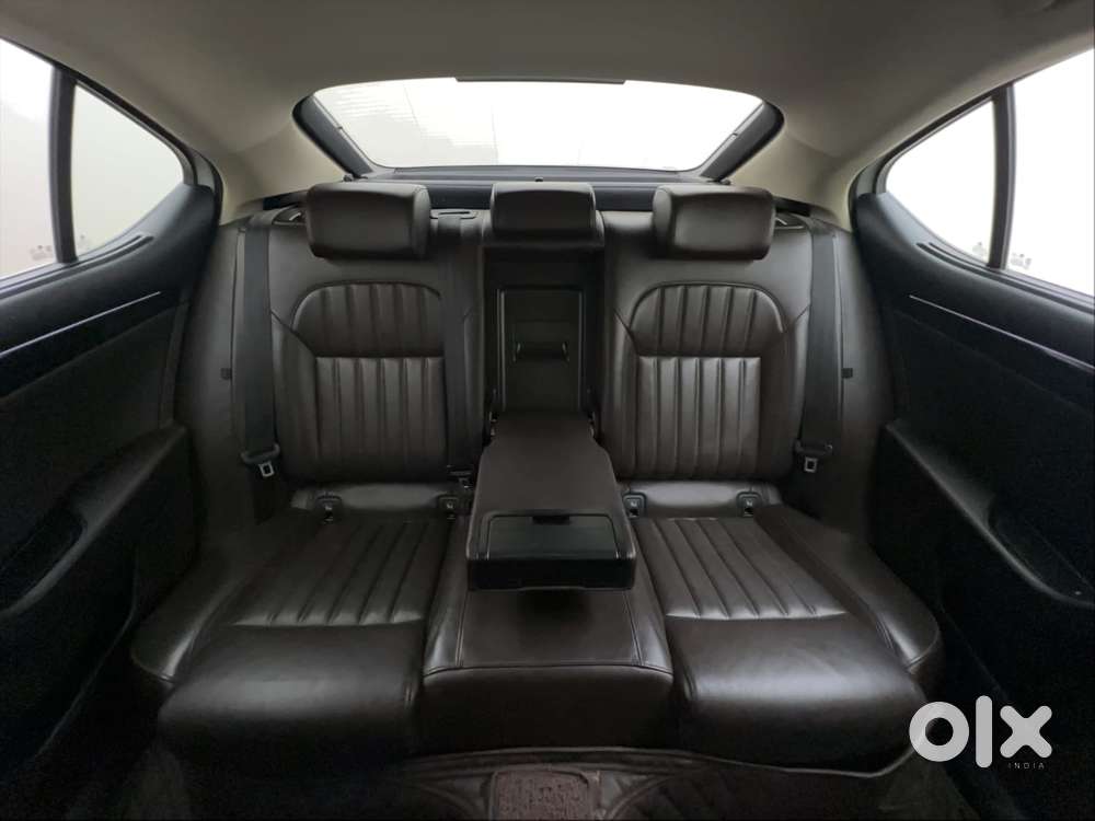 Skoda Superb Lk 1.8 Tsi At, 2019, Petrol