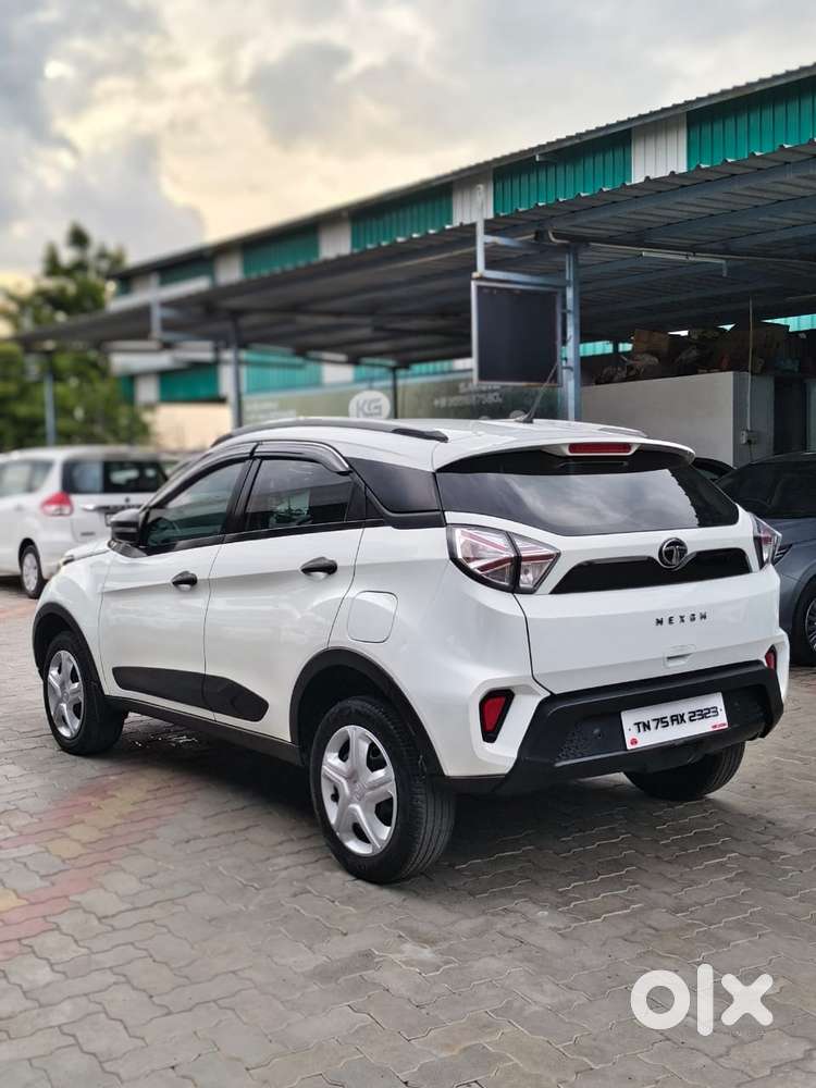 Tata Nexon 1.2 Revotron Xm (s), 2022, Diesel