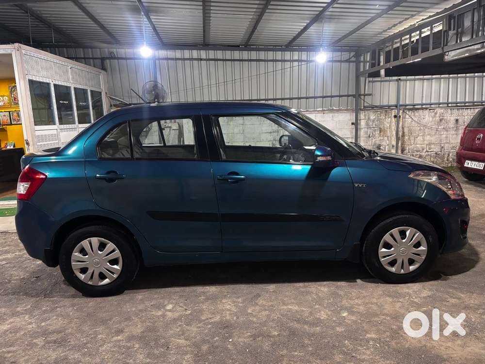 Maruti Suzuki Swift Dzire 1.2 Vxi Bsiv, 2013, Petrol