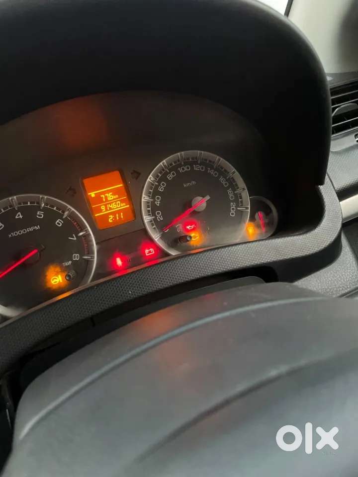 Maruti Suzuki Swift Vxi, 2013, Petrol