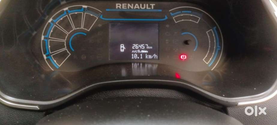 Renault Triber Rxz, 2022, Petrol