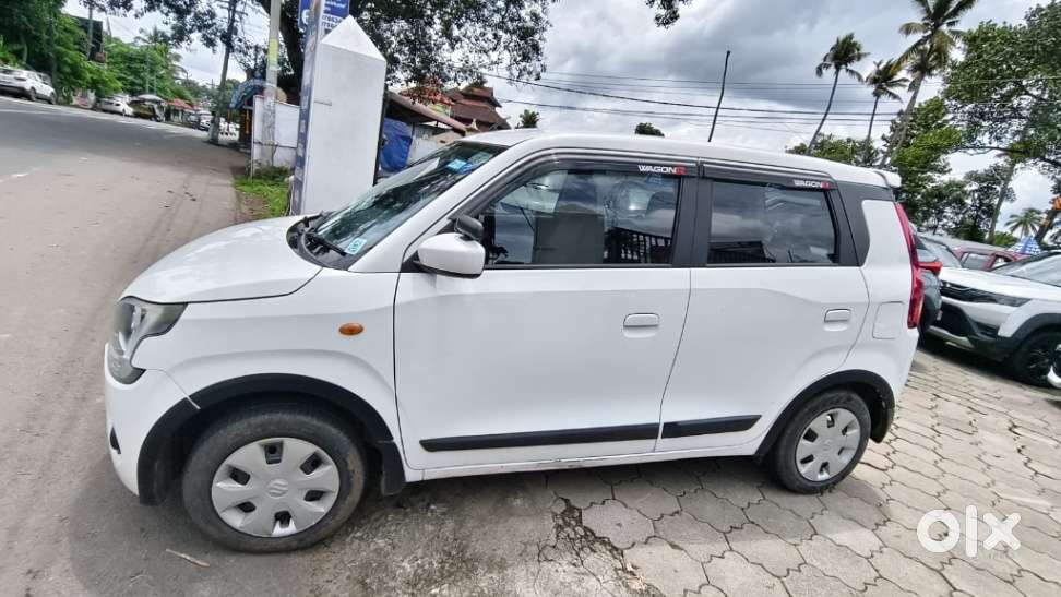 Maruti Suzuki Wagon R Zxi, 2022, Petrol