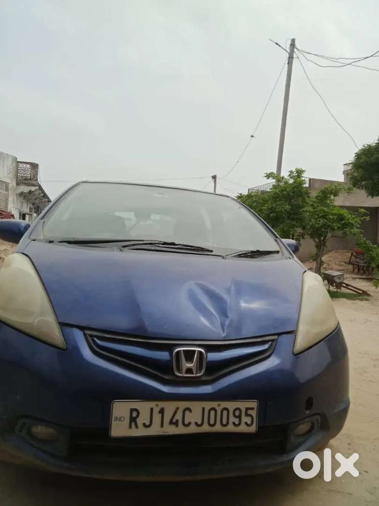 Honda Jazz पेट्रोल 2009 गाड़ी