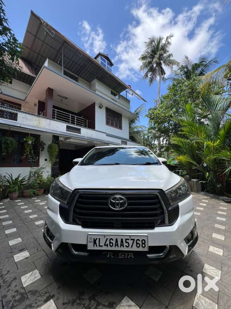 Toyota Innova Crysta 2017