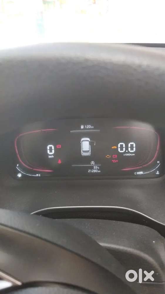 Kia Carens Premium 2025 Variant Urgent Sale