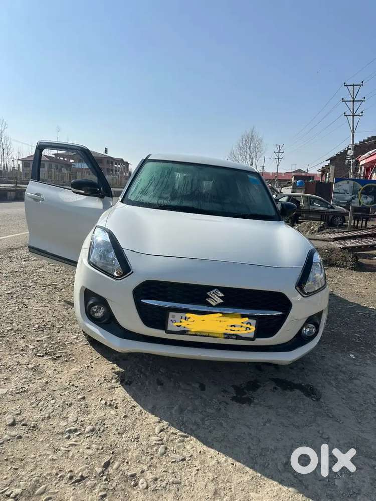 Maruti Suzuki Swift 2024 Petrol 30000 Km Driven