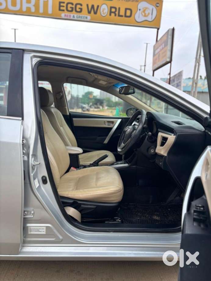 Toyota Corolla Altis G At, 2016, Petrol