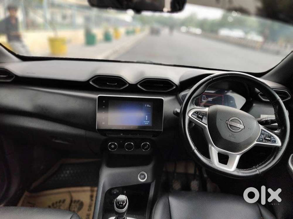 Nissan Magnite 1.0 Xv Premium, 2021, Petrol