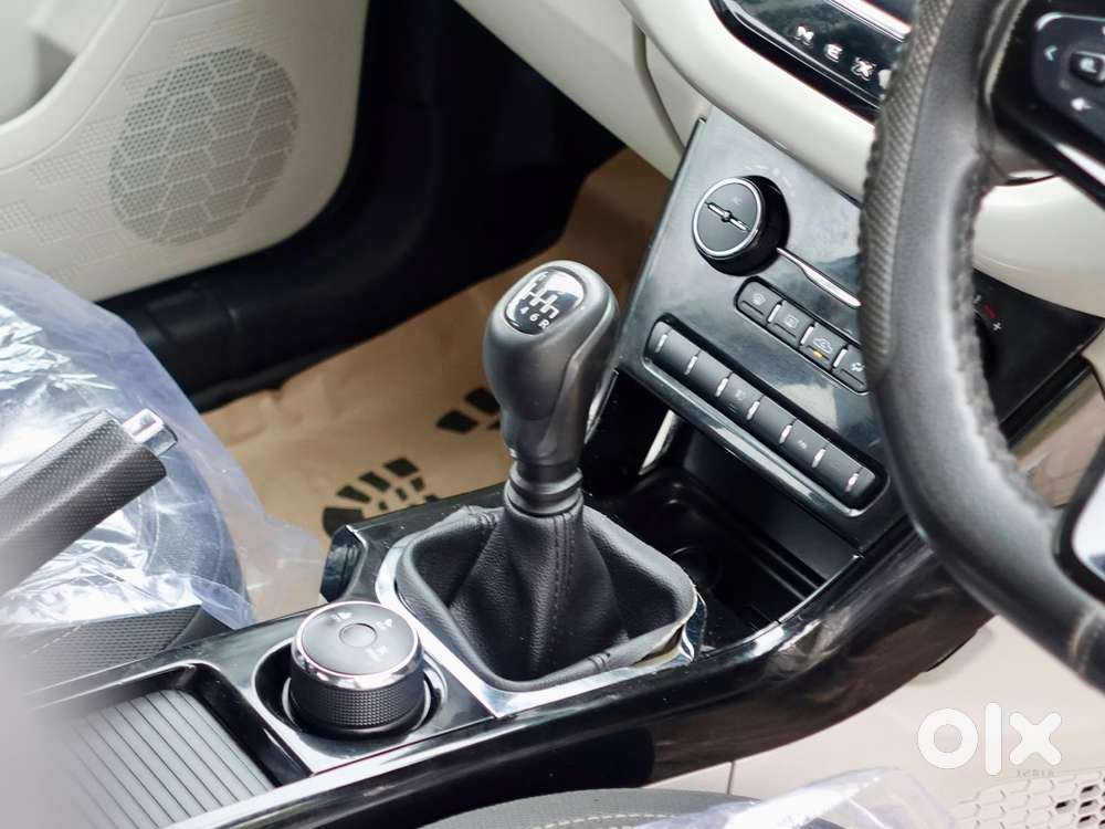 Tata Nexon 1.2 Revotron Xz Plus Premium, 2021, Petrol
