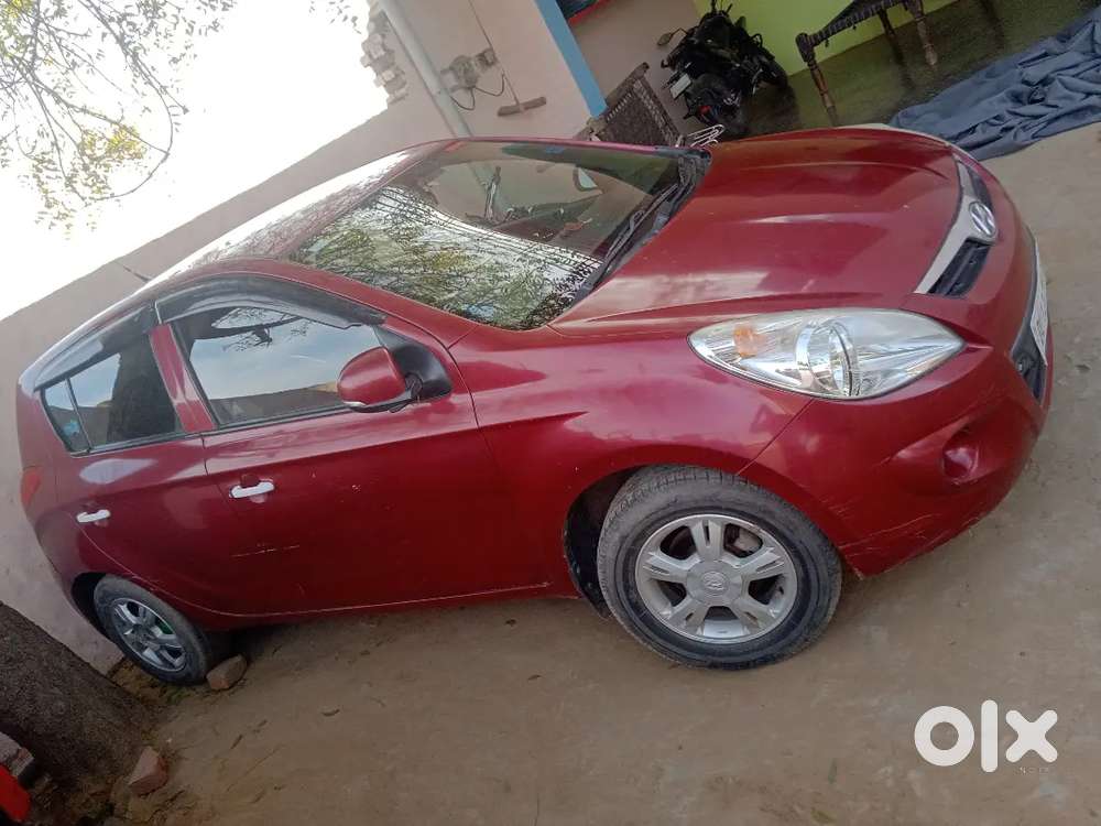 Hyundai I20 2011 Model Bs Iv  Petrol Well Maintained