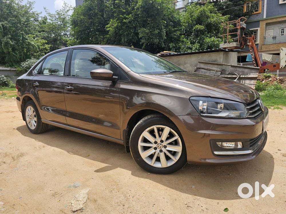 Volkswagen Vento 1.2 Tsi Highline At, 2015, Petrol