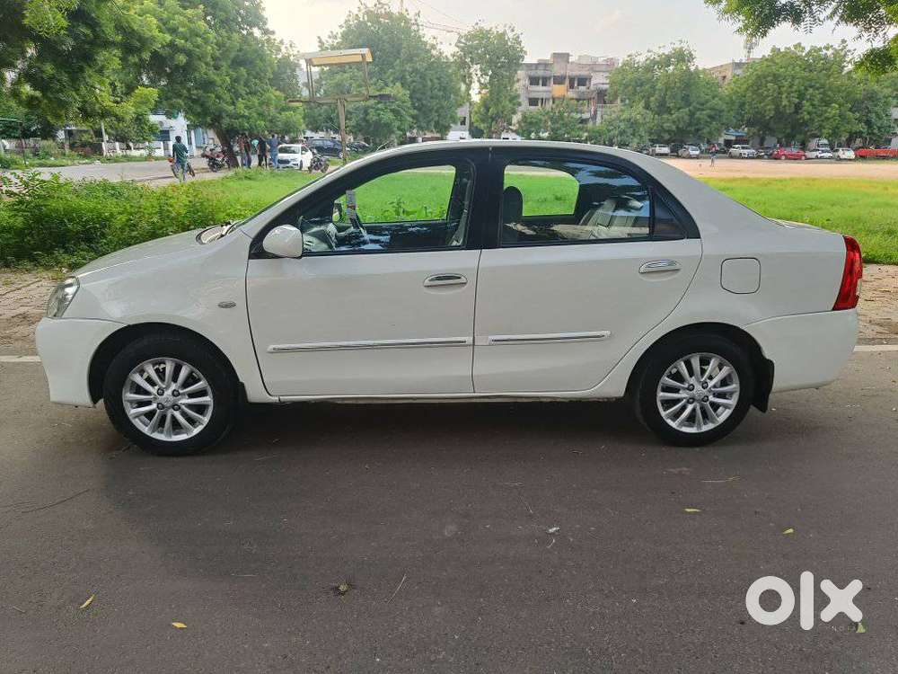 Toyota Etios 2010-2012 Vx, 2011, Cng & Hybrids