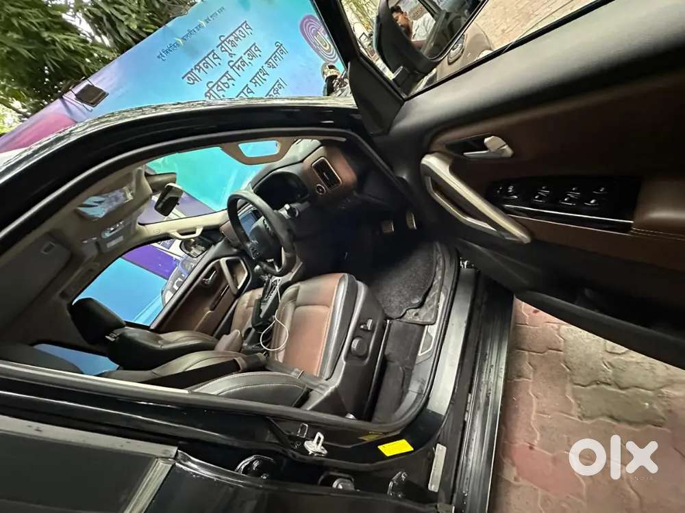 Mahindra Scorpio-n 2023 Petrol 29000 Km Driven