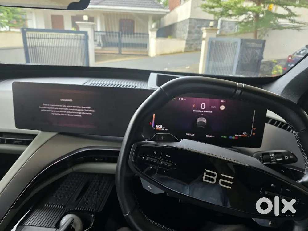 Mahindra Be 6 2025 Electric 66000 Km Driven