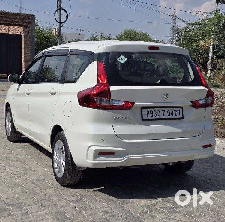 Maruti Suzuki Ertiga 1.4 Vxi Cng Anniversary Edition, 2021, Cng & Hy..