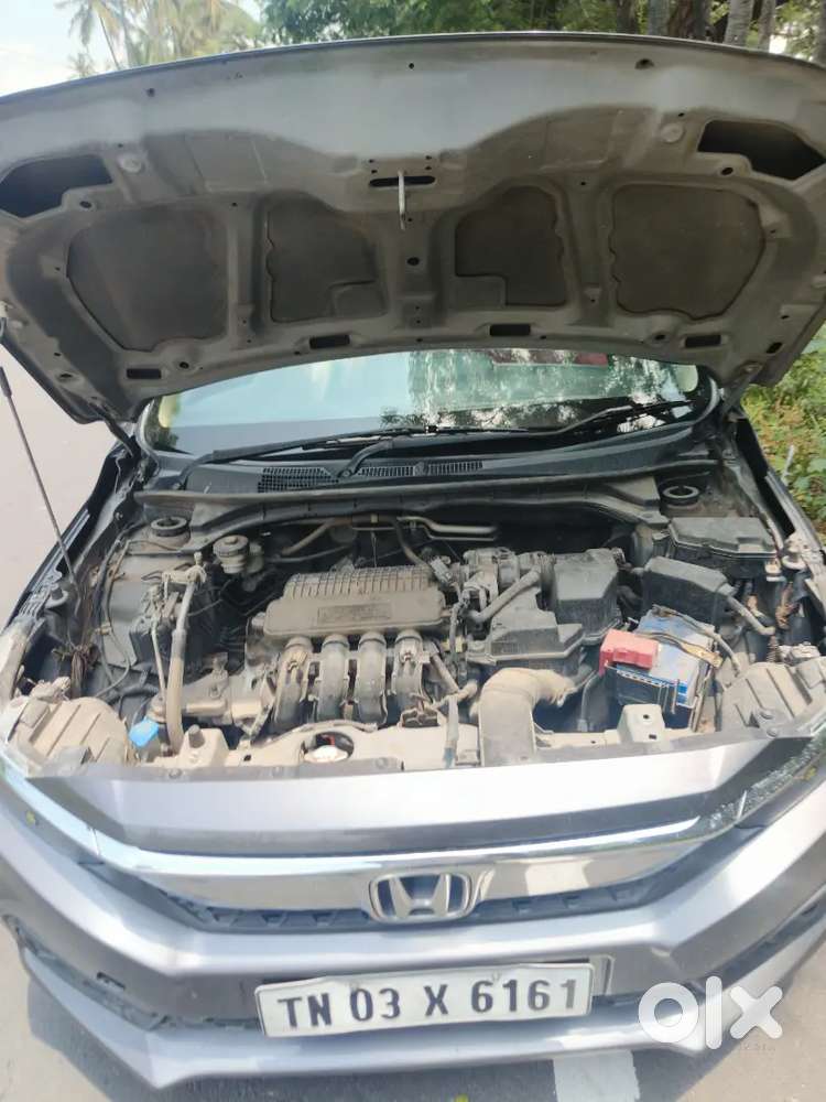 Honda Amaze 2018 Petrol Well Maintained.