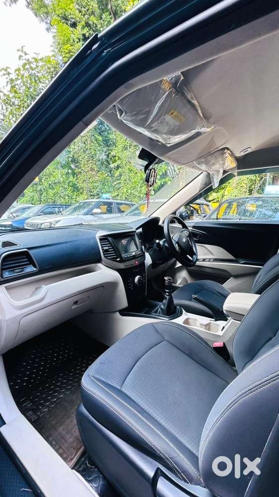 Mahindra Xuv300 W6, 2019, Petrol