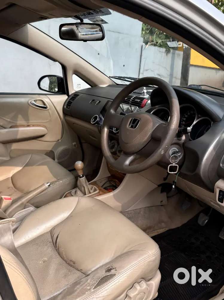 Honda City Zx 2006 Petrol Well Maintained