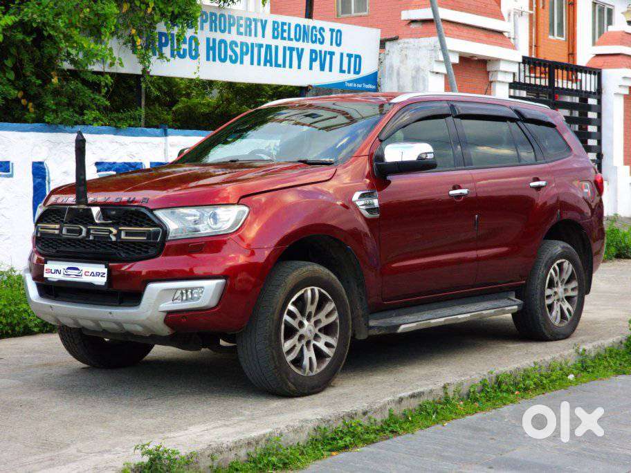Ford Endeavour 2.2 Titanium At 4x2, 2016, Diesel