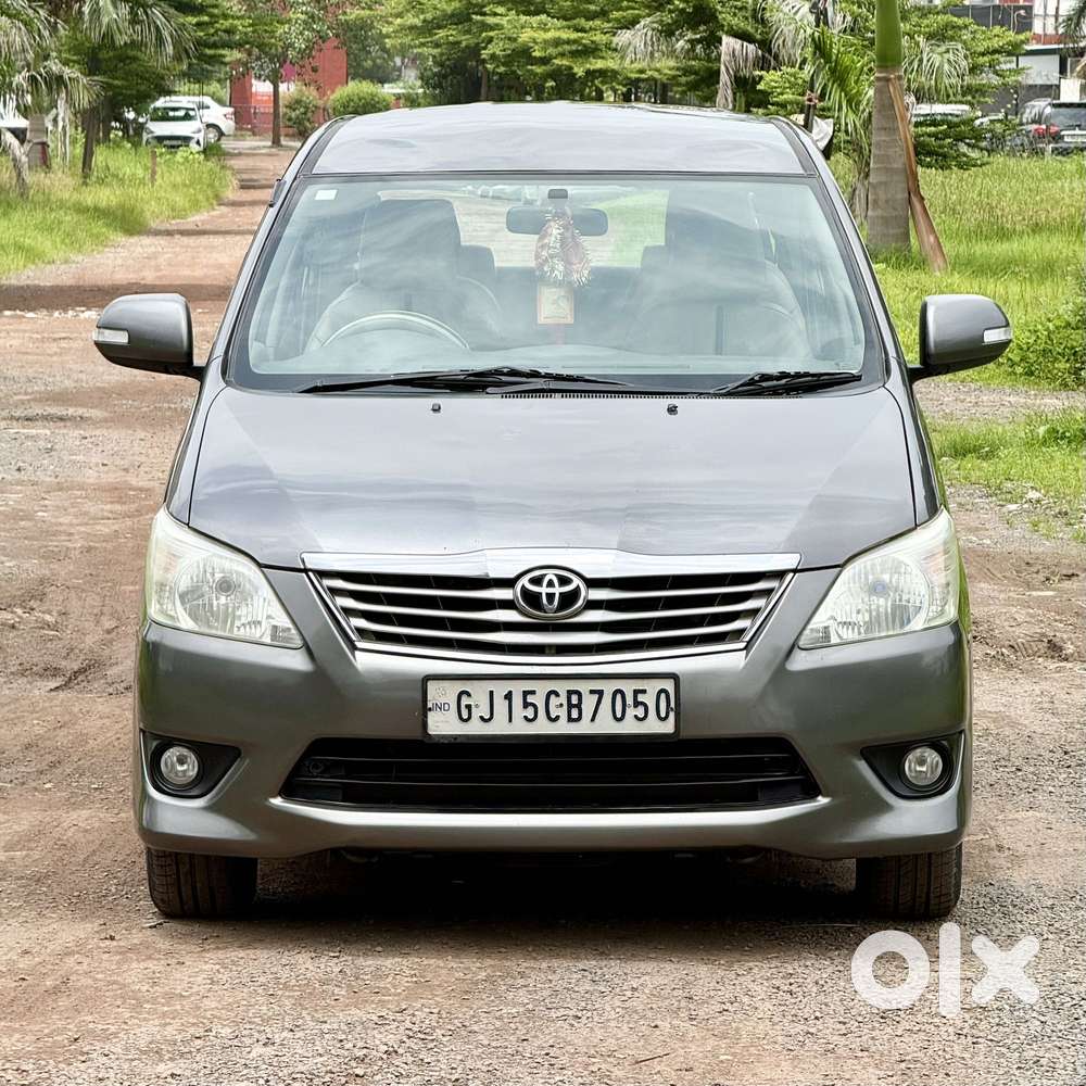 Toyota Innova 2.5 Vx 7 Seater Bs Iv, 2013, Diesel