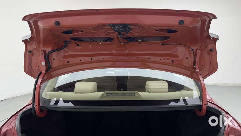 Maruti Suzuki Dzire Zxi Plus Ags, 2021, Petrol