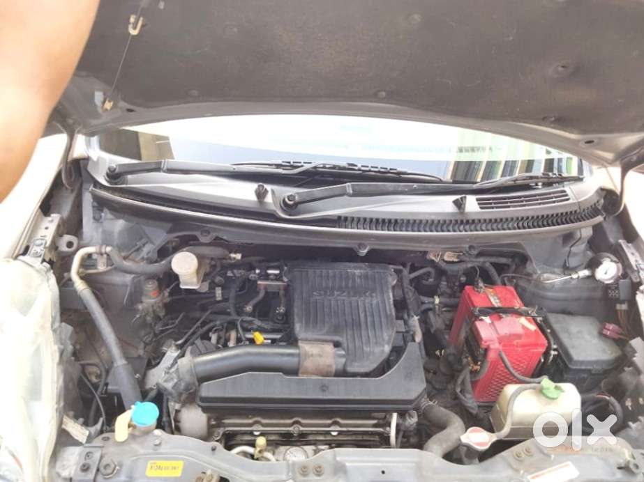 Maruti Suzuki Ertiga 2012-2015 Vxi Cng, 2014, Petrol