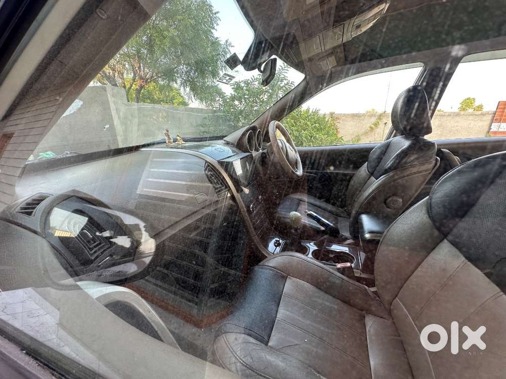 Xuv500 Family Car Good Condition For Sale.everything Working.