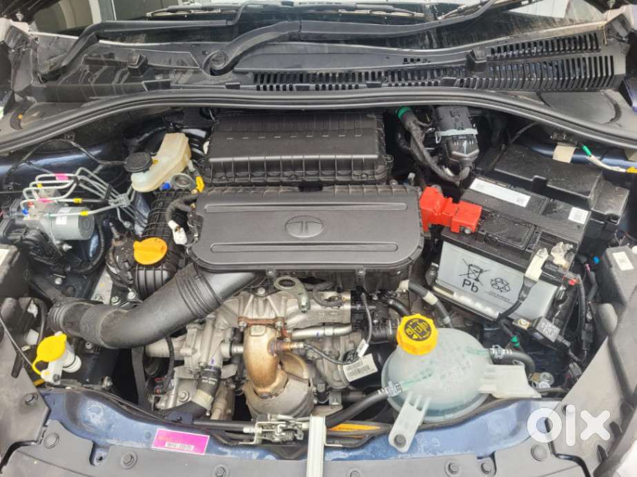 Tata Tiago 1.2 Revotron Xta, 2025, Petrol