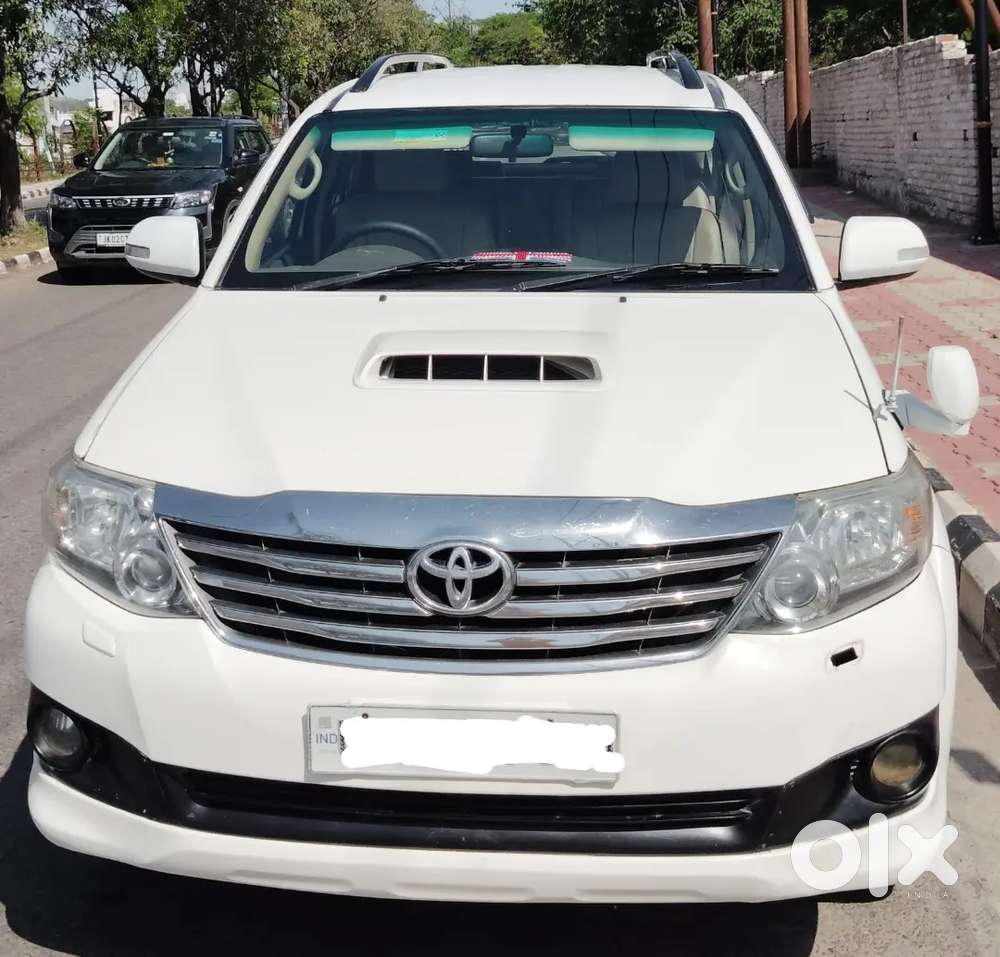 Toyota Fortuner 2013 Diesel Well Maintained