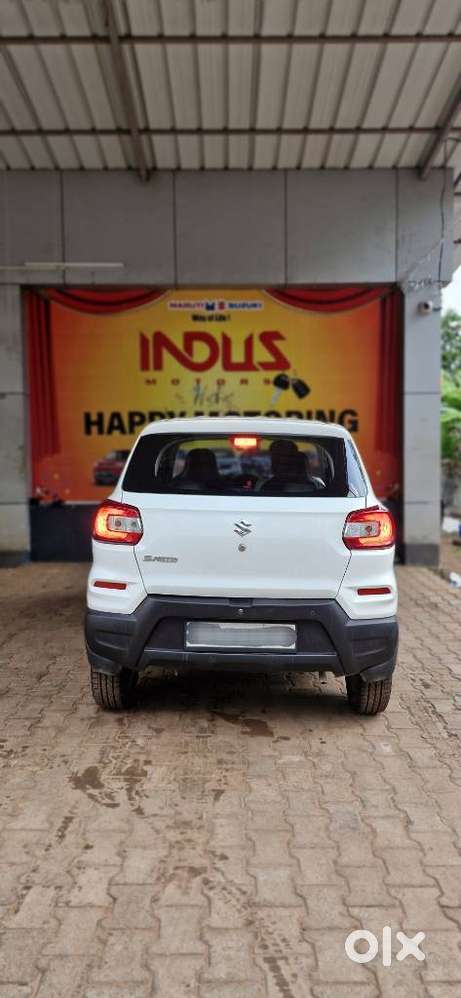 Maruti Suzuki S-presso Vxi At, 2022, Petrol