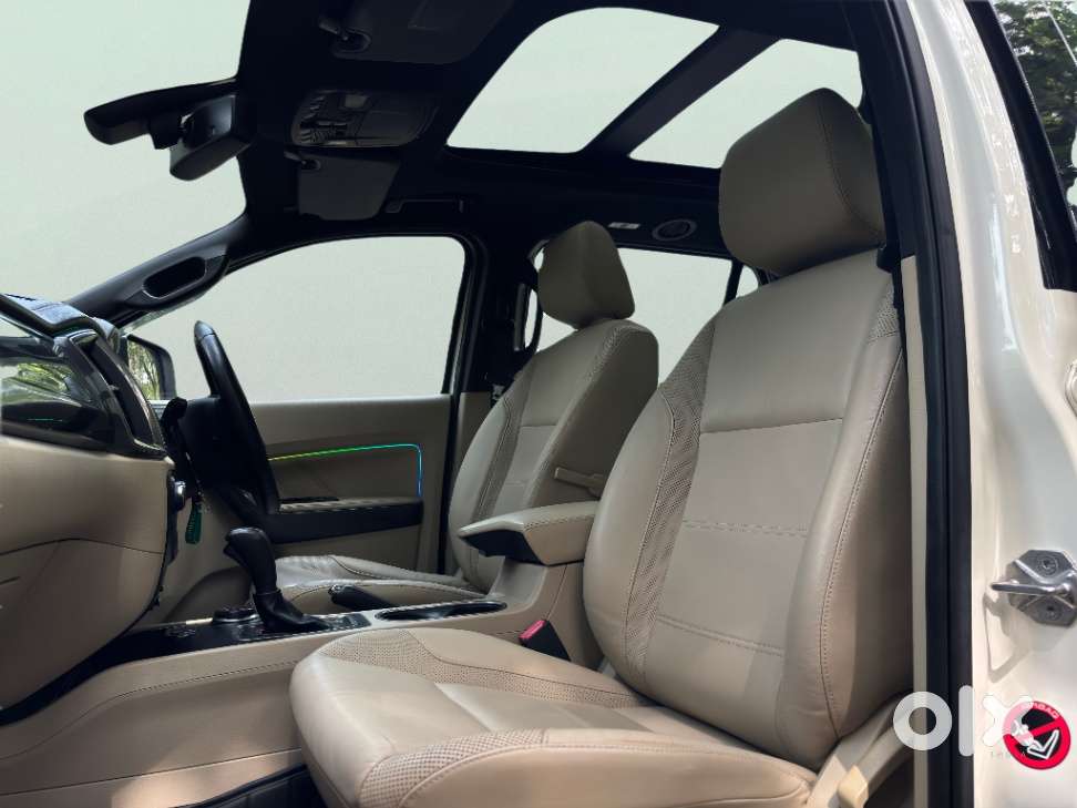 Ford Endeavour 3.2 Titanium At 4x4, 2017, Diesel