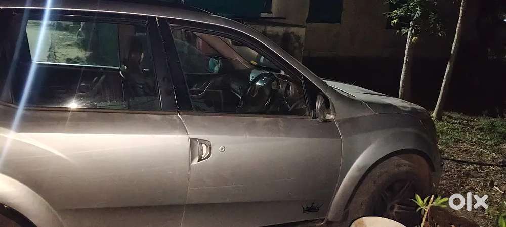Only Watsup Call Mahindra Xuv700 Diesel 2013