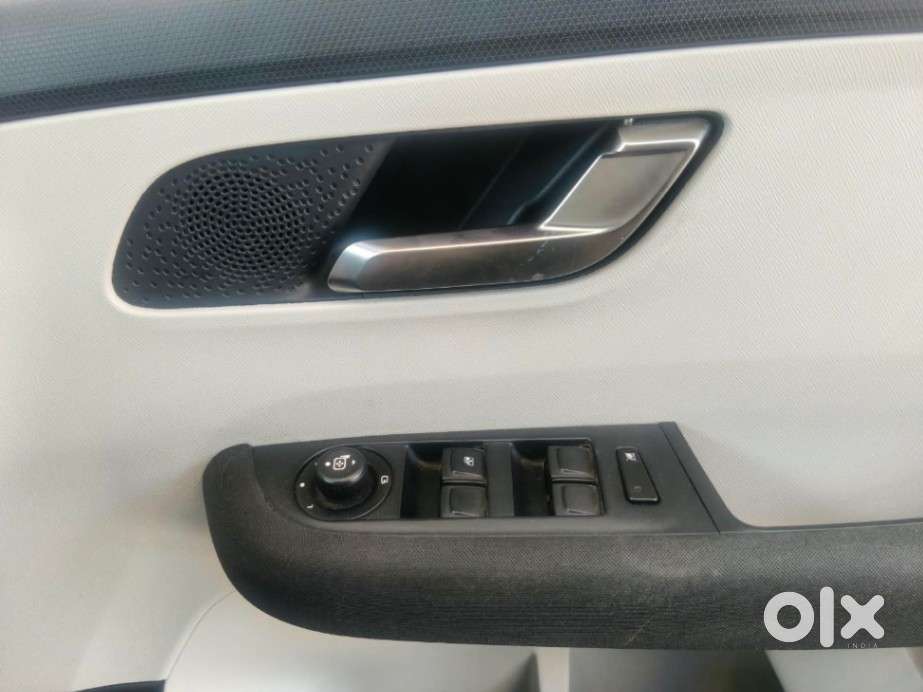Tata Altroz Xz, 2022, Petrol
