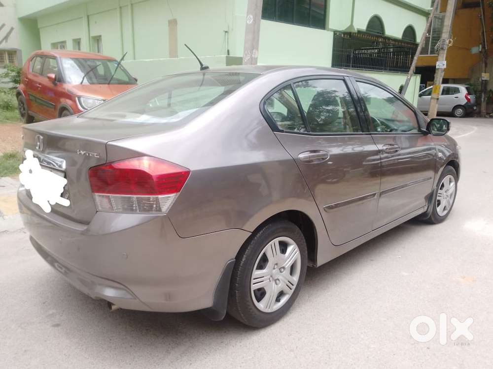 Honda City V Mt, 2011, Petrol