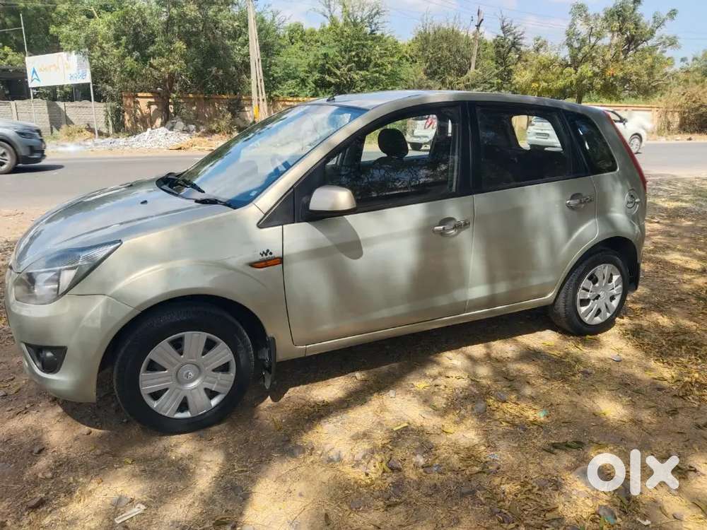 Ford Figo 2012 Diesel 65000 Km Driven